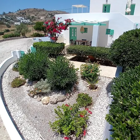 Psilandis Adamantas (Milos)